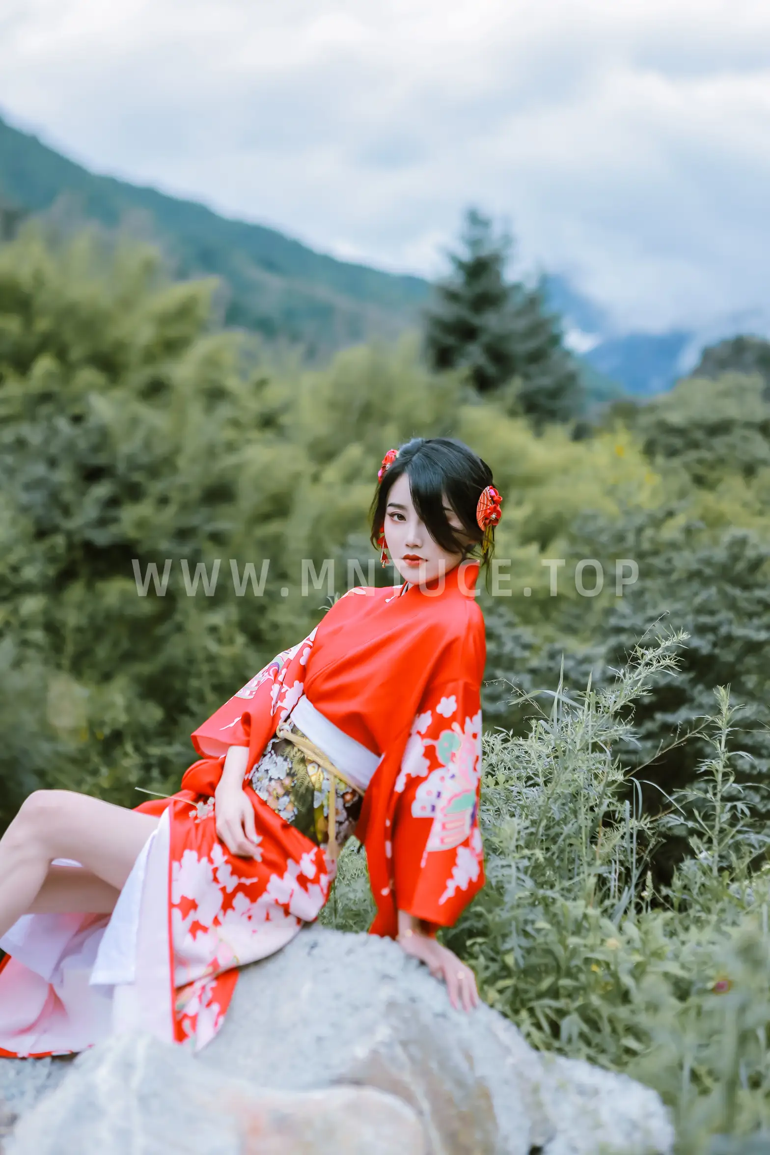 [YITUYU] 2022.02.01 Vol.734 – Between Green Mountains and Green Waters Tingting#[23P]-20